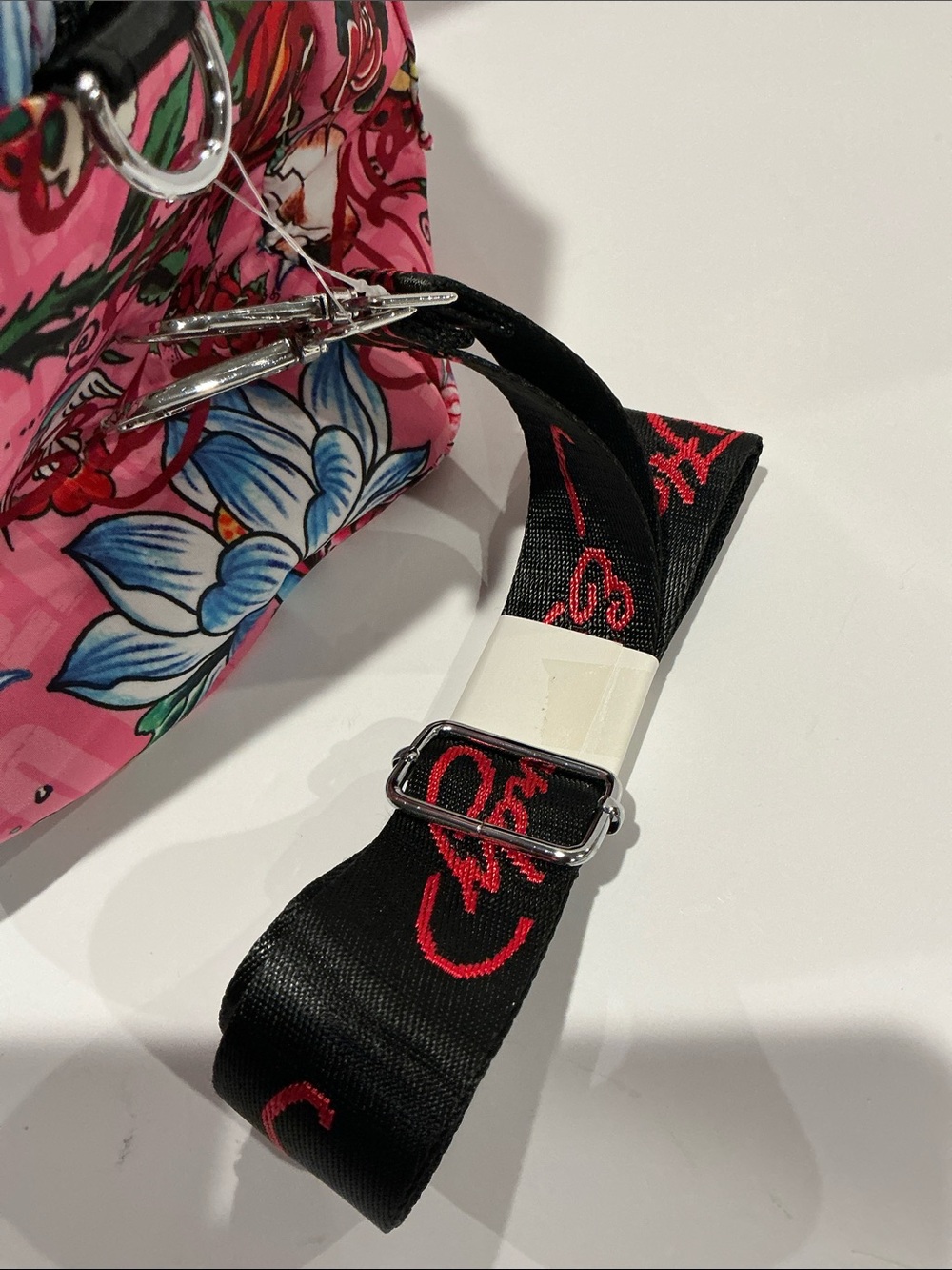 NWT Ed Hardy Weekend Traveler with Convenient Suitcase Slide and zipper closure. - Picture 12 of 16